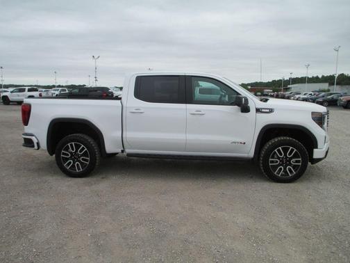 Summit White 2026 GMC Sierra 1500 AT4