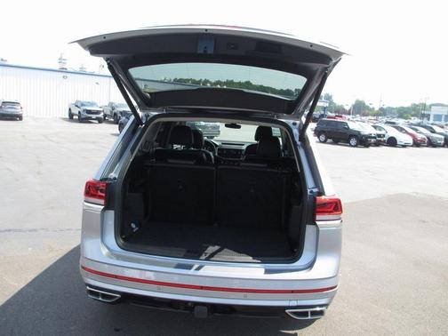 2022 Volkswagen Atlas 3.6L SEL Premium R-Line