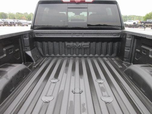 2025 GMC Sierra 2500 AT4
