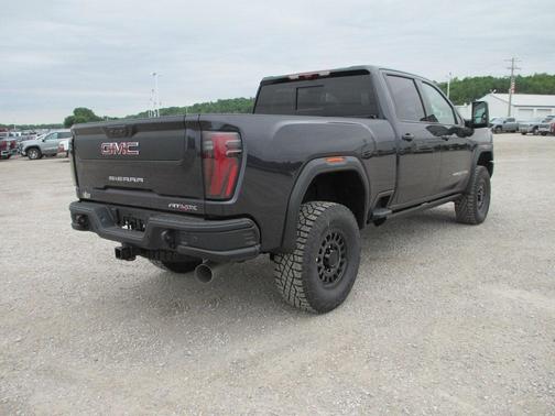 2025 GMC Sierra 2500 AT4X