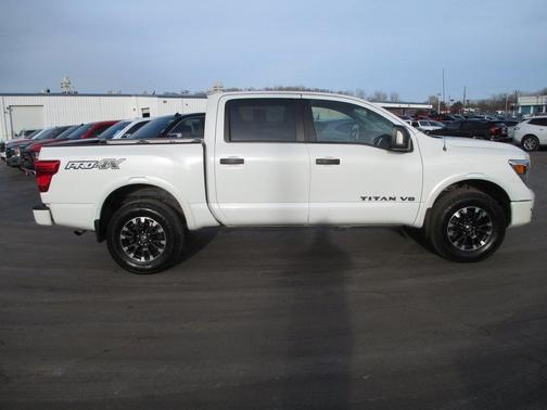 2019 Nissan Titan PRO-4X