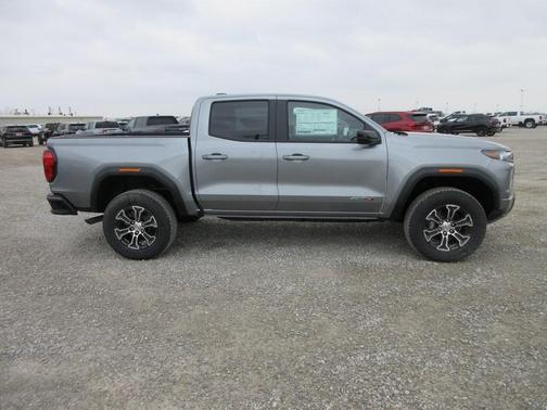 2025 GMC Canyon AT4