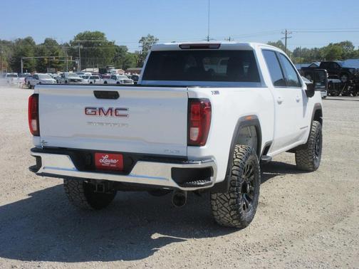 2025 GMC Sierra 2500 SLE