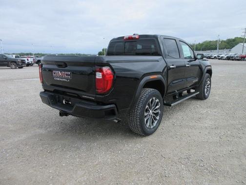 2025 GMC Canyon Denali