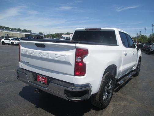 Summit White 2023 Chevrolet Silverado 1500 LT