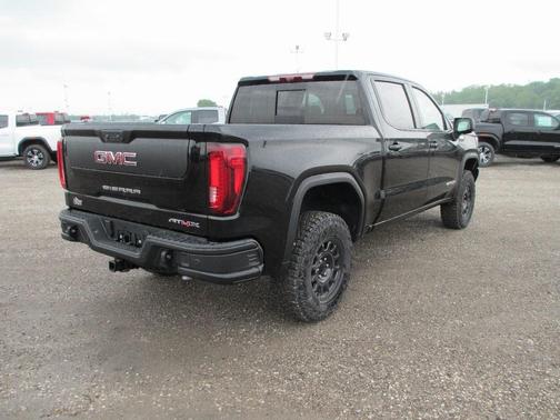 2025 GMC Sierra 1500 AT4X