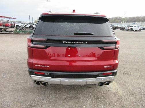 2025 GMC Acadia Denali