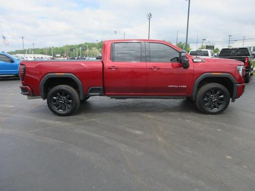 2024 GMC Sierra 2500 AT4