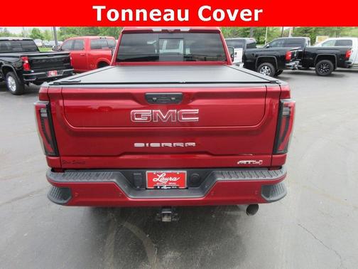 2024 GMC Sierra 2500 AT4