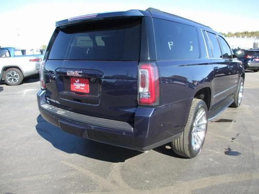 2020 GMC Yukon XL SLT