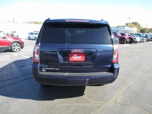 2020 GMC Yukon XL SLT