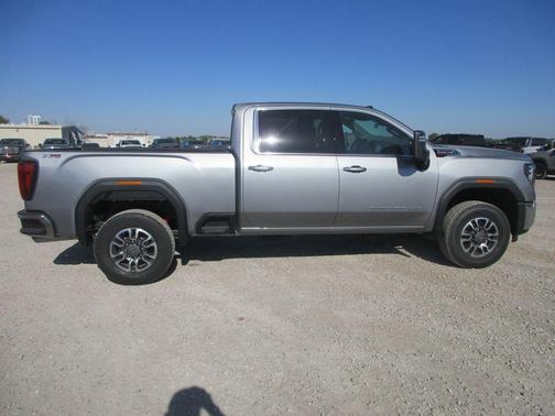 Sterling 2026 GMC Sierra 2500 SLE