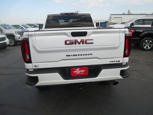 2021 GMC Sierra 2500 AT4