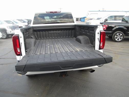 2021 GMC Sierra 2500 AT4