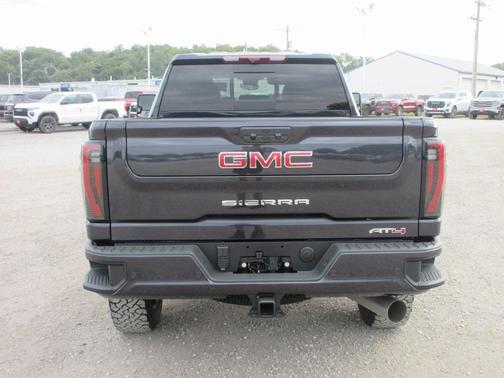 2026 GMC Sierra 2500 AT4