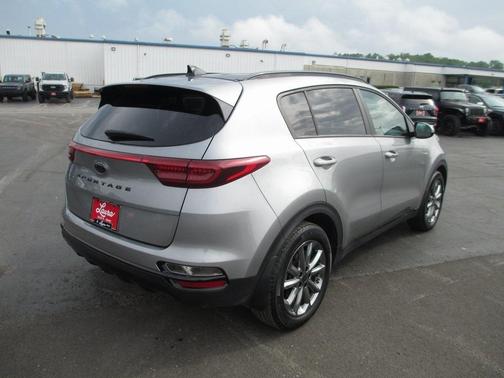 2022 Kia Sportage Nightfall