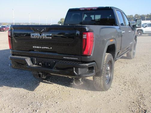 2026 GMC Sierra 2500 Denali Ultimate