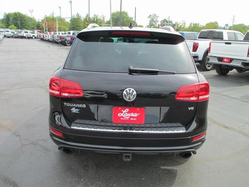 2014 Volkswagen Touareg Sport