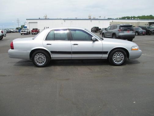 2003 Mercury Grand Marquis GS