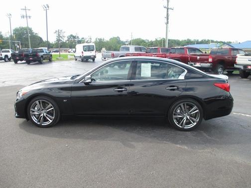 2014 INFINITI Q50 Sport