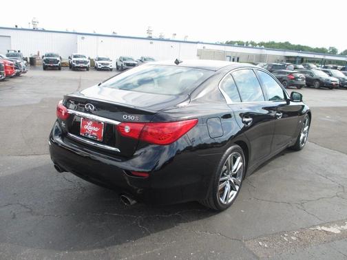 2014 INFINITI Q50 Sport