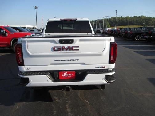 2023 GMC Sierra 2500 AT4