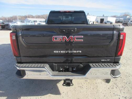 2026 GMC Sierra 3500 SLT