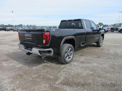 2025 GMC Sierra 3500 SLE