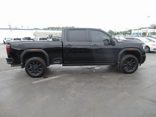 2024 GMC Sierra 3500 AT4