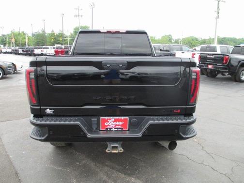 2024 GMC Sierra 3500 AT4
