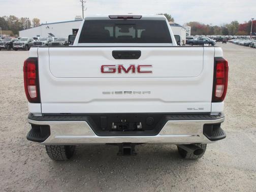 2026 GMC Sierra 3500 SLE