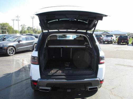 2021 Land Rover Range Rover Sport HSE Silver Edition