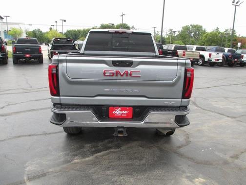 2024 GMC Sierra 2500 SLT