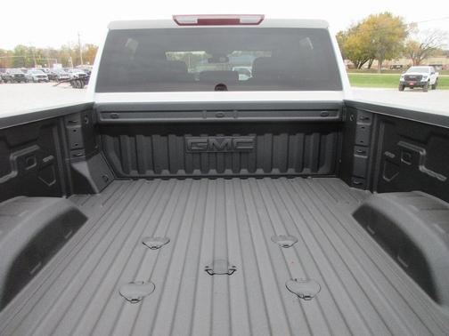 2026 GMC Sierra 3500 SLT