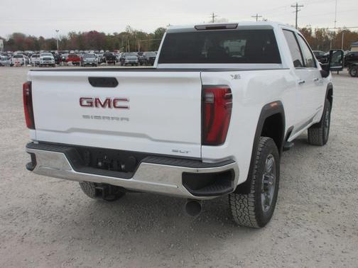 2026 GMC Sierra 3500 SLT