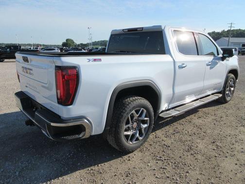 Glacier White 2026 GMC Sierra 1500 SLT