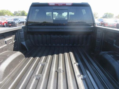 2025 GMC Sierra 2500 AT4