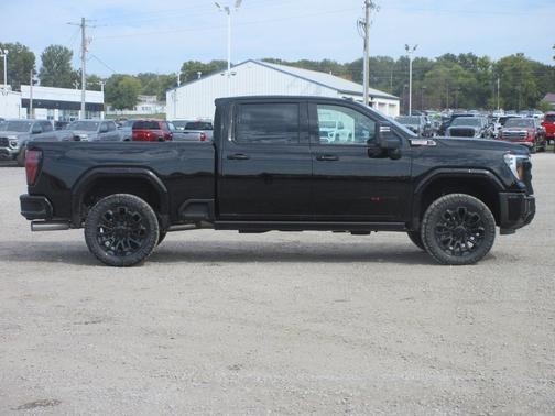 2025 GMC Sierra 2500 AT4