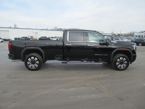 2025 GMC Sierra 2500 Denali
