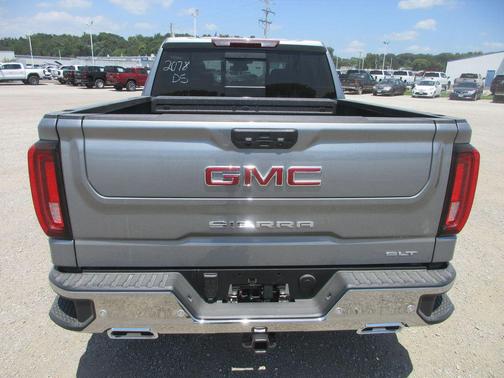 Sterling 2026 GMC Sierra 1500 SLT