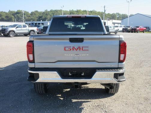 2026 GMC Sierra 2500 SLE