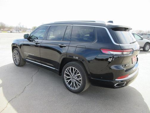 2021 Jeep Grand Cherokee L Summit