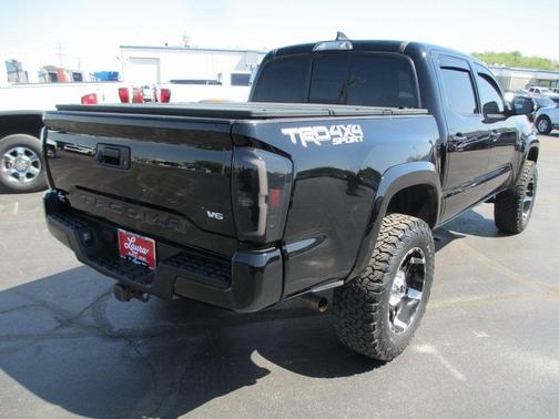 2016 Toyota Tacoma TRD Sport
