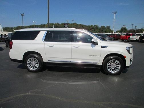 2021 GMC Yukon XL SLT