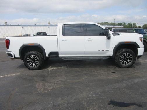 2022 GMC Sierra 2500 AT4
