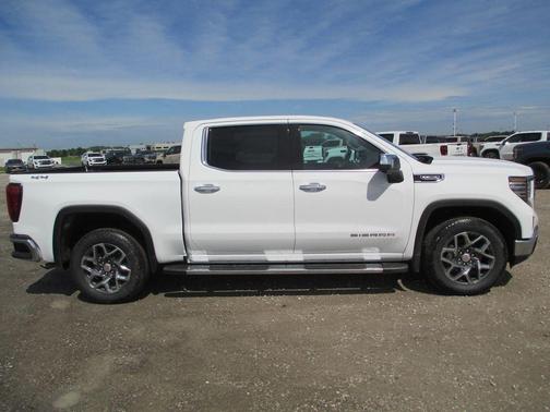 Summit White 2026 GMC Sierra 1500 SLT