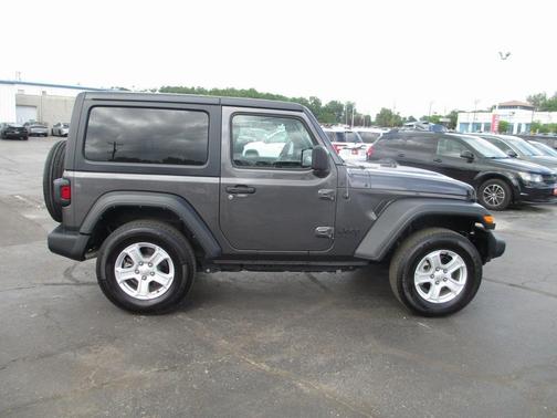 2021 Jeep Wrangler Sport
