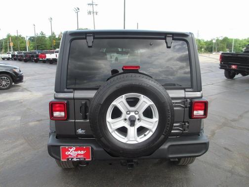 2021 Jeep Wrangler Sport
