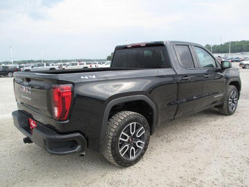 Onyx Black 2026 GMC Sierra 1500 Pro