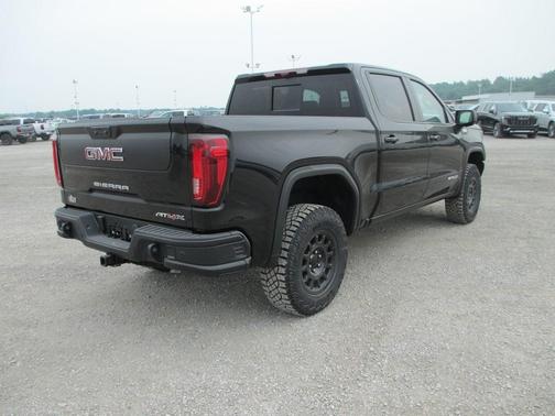 2025 GMC Sierra 1500 AT4X